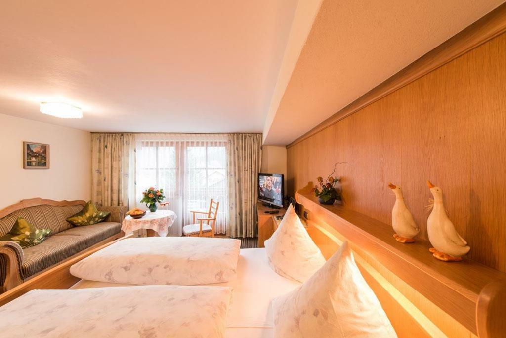 Haus Brigitte Apartment บาดฮินเดลัง ภายนอก รูปภาพ